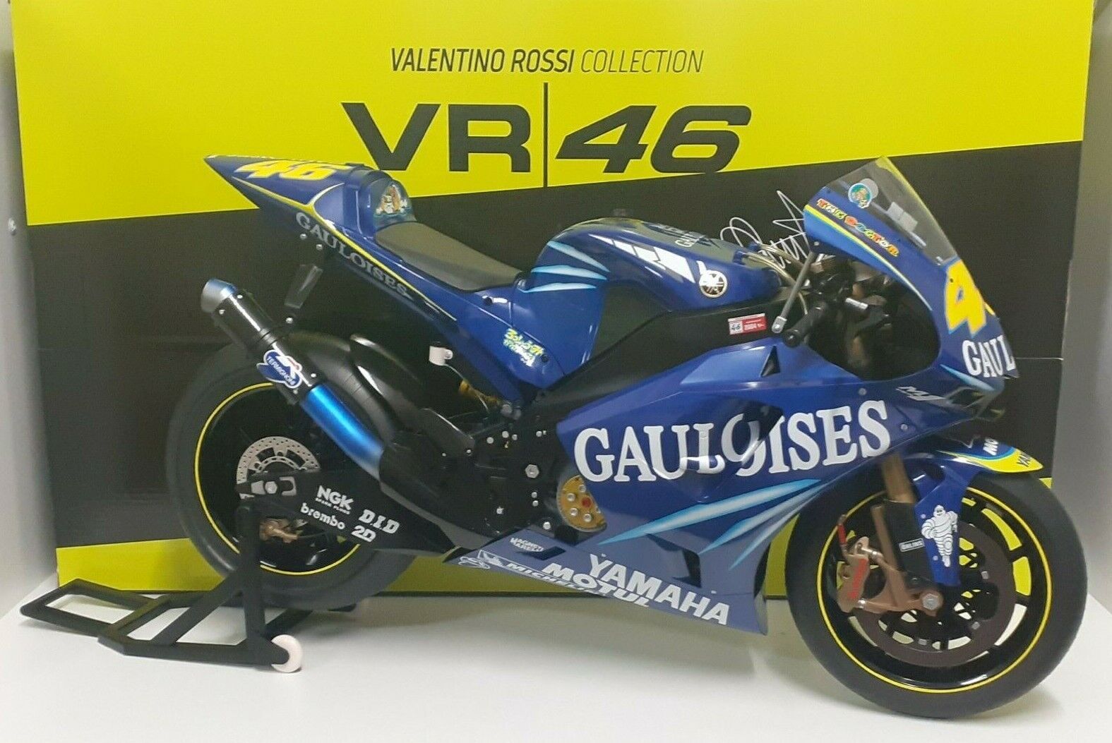 1;4 minichamps MotoGP 2004