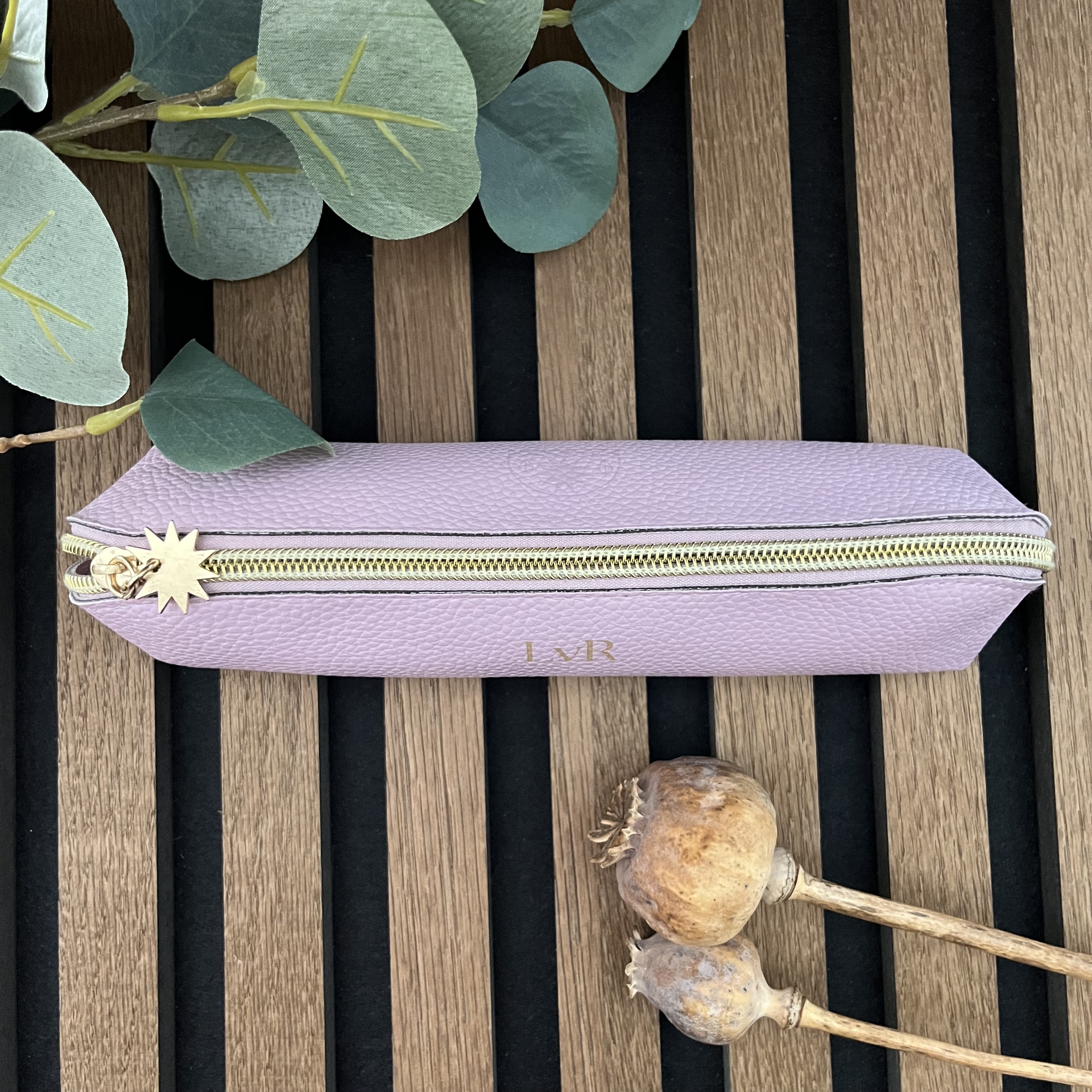 ETUI PU | INITIALEN of NAAM