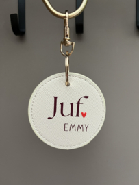 SLEUTELHANGER JUF MET NAAM | 3 KLEURTJES