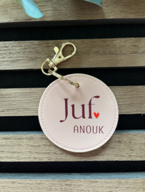 SLEUTELHANGER JUF MET NAAM | 3 KLEURTJES