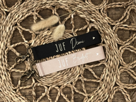 SLEUTELHANGER | JUF | [NAAM]