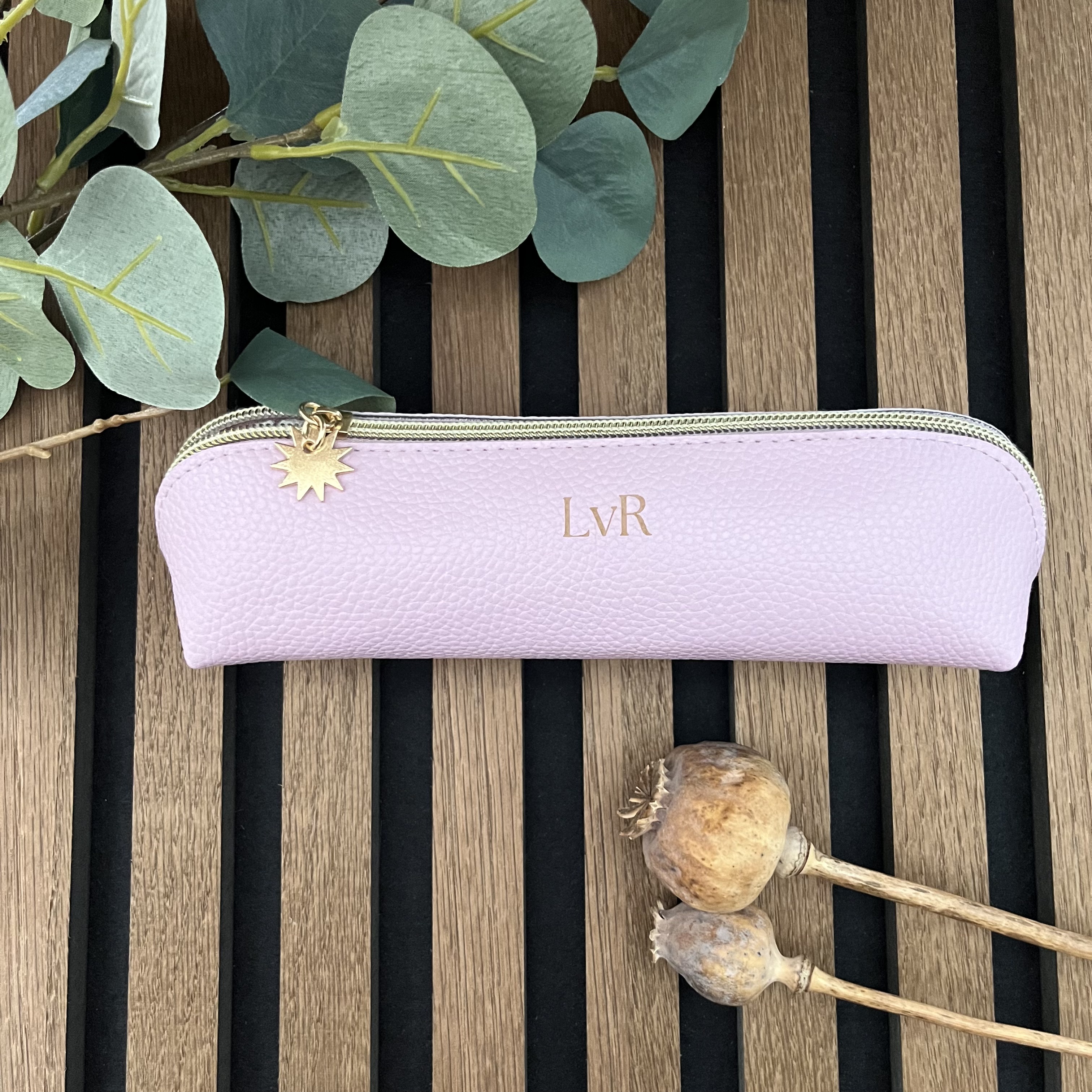 ETUI PU | INITIALEN of NAAM