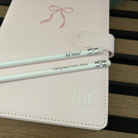 NOTITIEBOEK ROZE | NAAM JUF