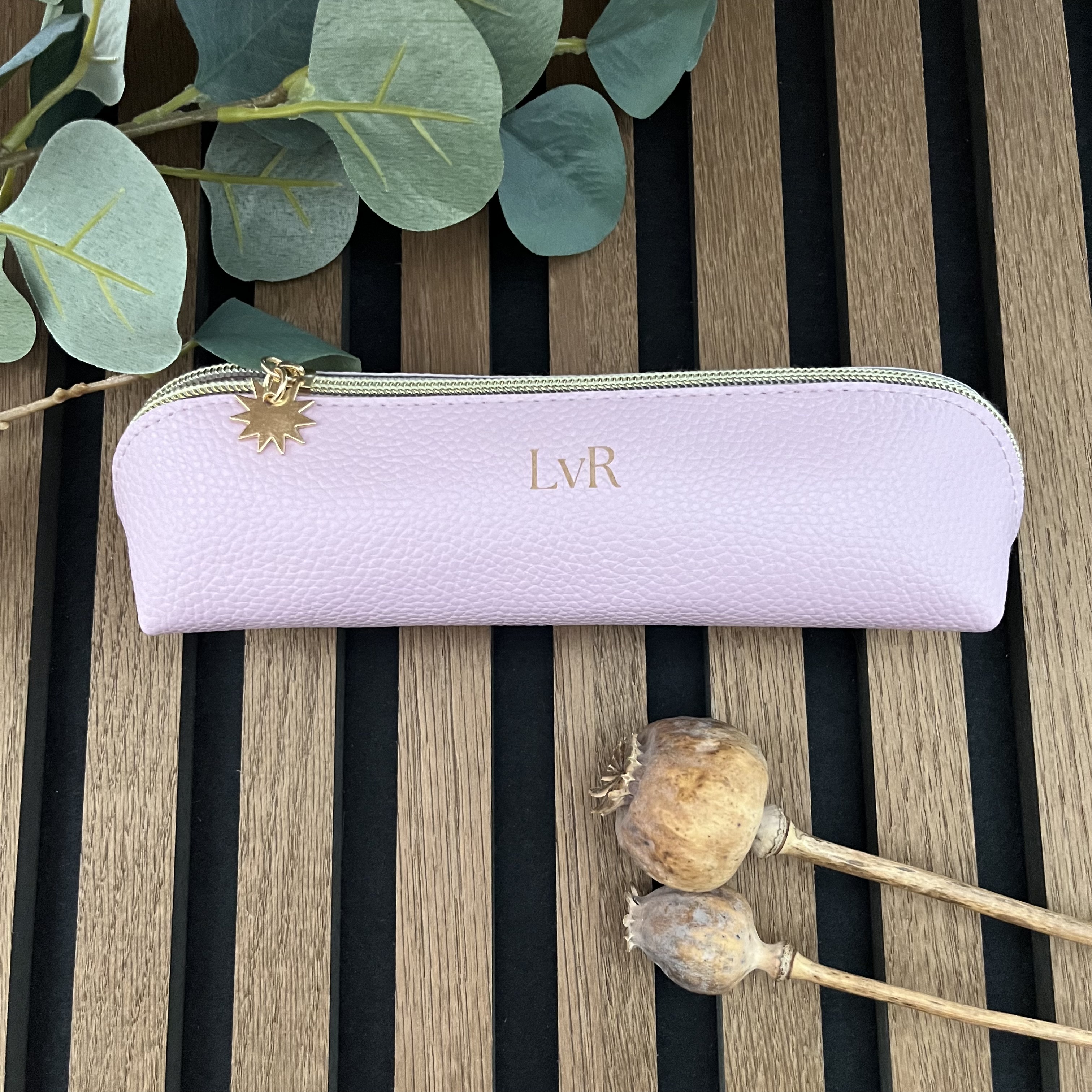 ETUI PU | INITIALEN of NAAM