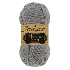 Scheepjes Merino Soft - 604 Lowry -Grijs