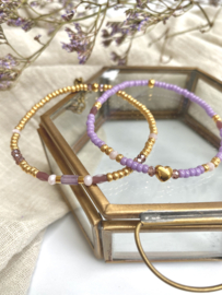 Paarse armband met hartje