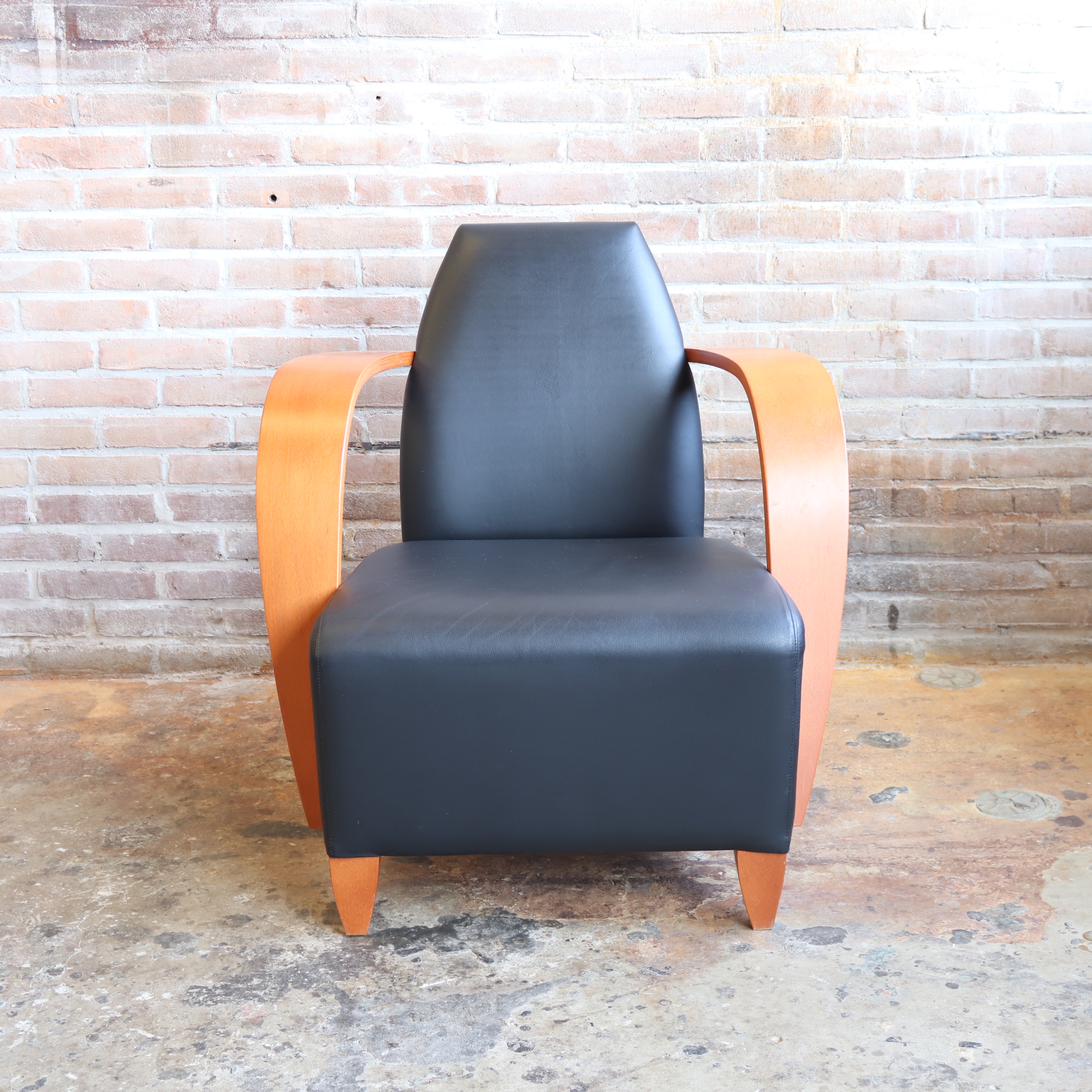 Vintage fauteuil leer hout spaans jaren 80