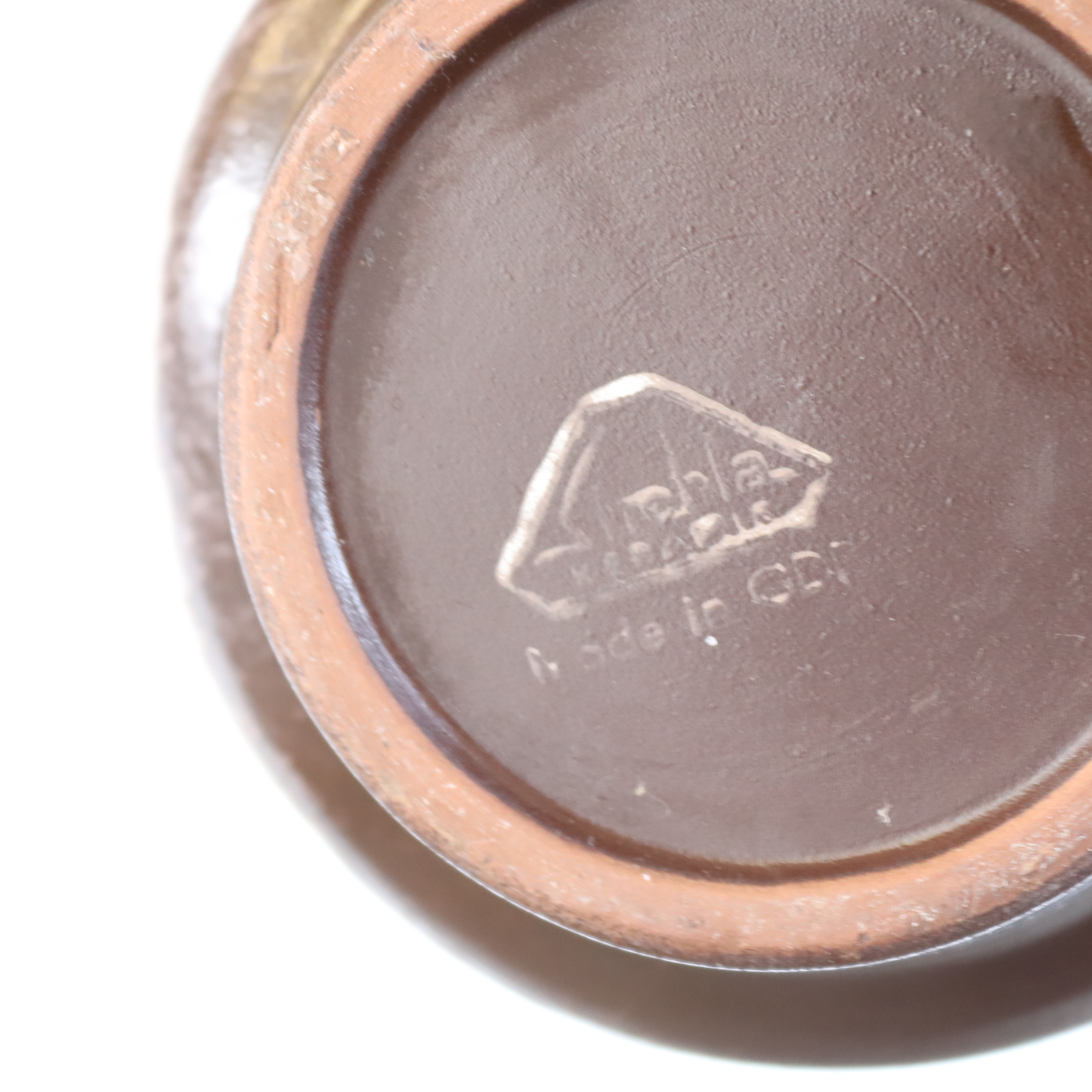 Vintage bloempot grof lava geel Strehla