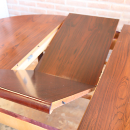 Vintage eettafel rond jaren 60
