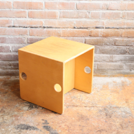 kinderstoeltje / tafel kubus