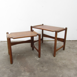 Mimiset hout (nesting tables)