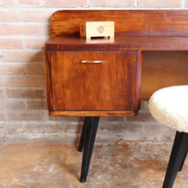 Vintage kaptafel  hout met kruk