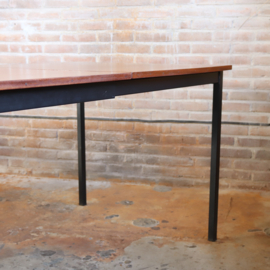 Vintage eettafel Gispen 4-8 personen