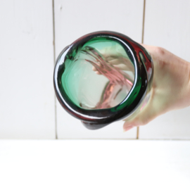 Vintage vaas gekleurd glas