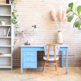 Blog: 3 tips voor het kopen van een vintage bureau met stoel