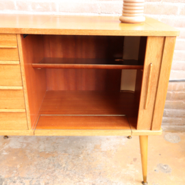 Vintage dressoir kastje licht hout