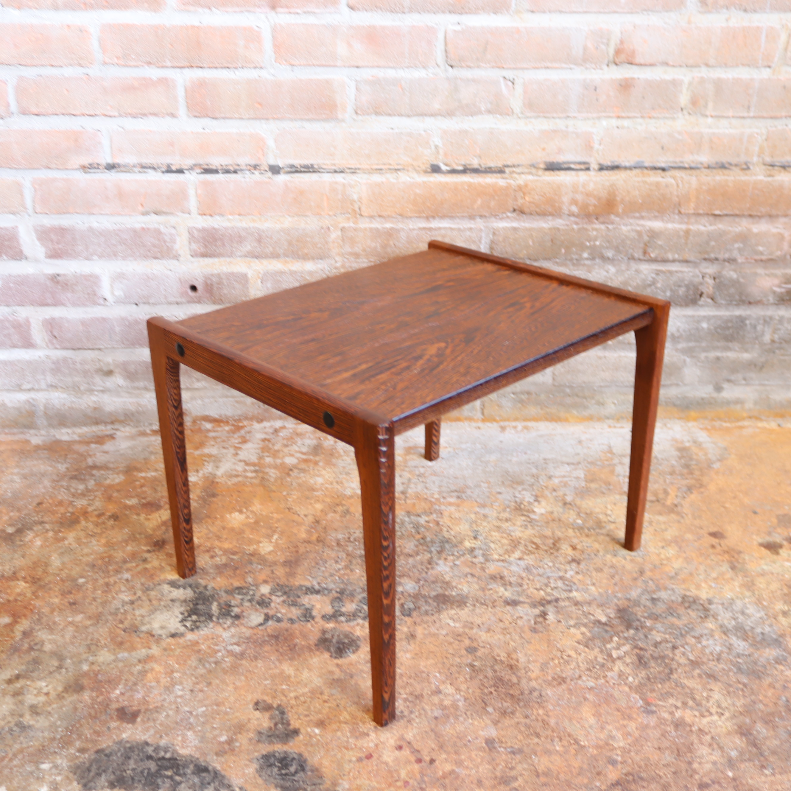Vintage bijzettafel wenge scandinavisch