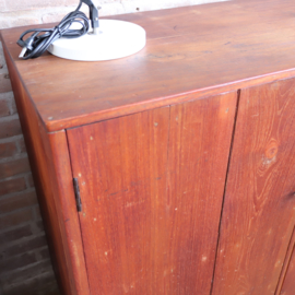 Vintage groot dressoir  jaren 60/50