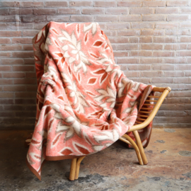 Vintage deken rood roze bloemen