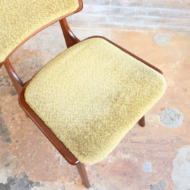 Vintage eettafel stoel geel