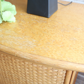 Vintage rotan dressoir bol poten