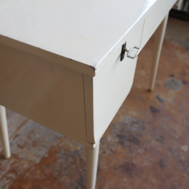 Vintage bureau jaren 60 70 wit