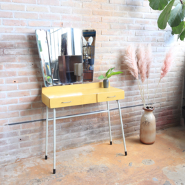 Vintage kaptafel geel