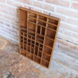 vintage letterbak donker hout