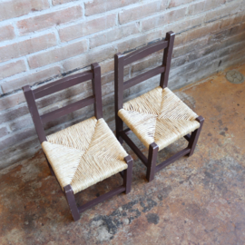 vintage kinderstoeltjes paars rieten zitting