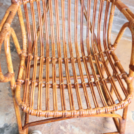 Vintage rotan schommelstoel