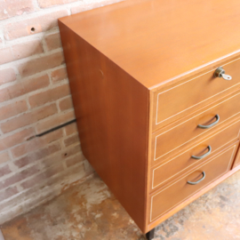 Vintage dressoir  jaren 70 rond