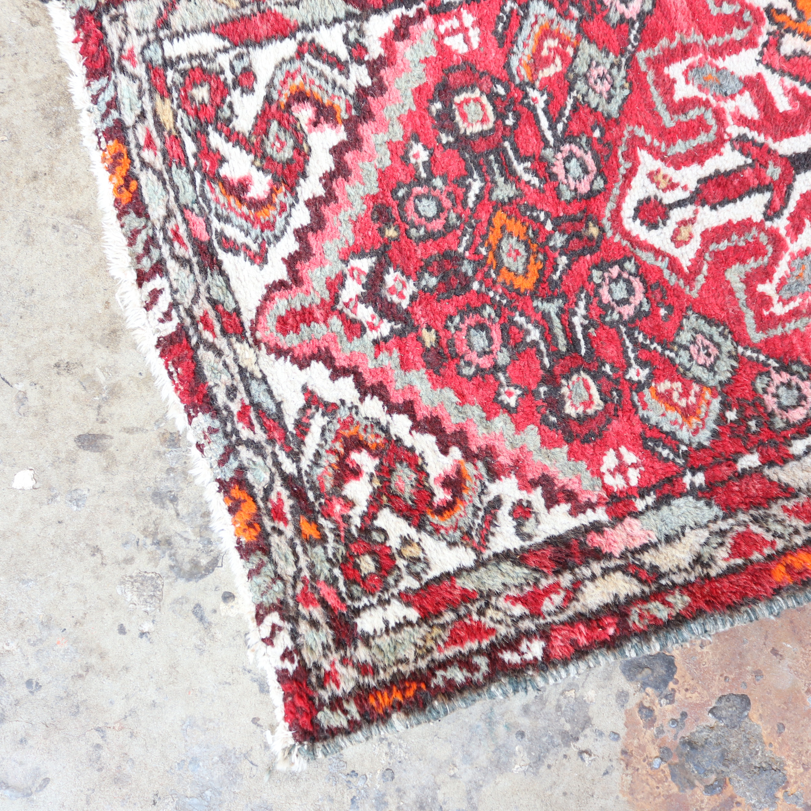 Vintage tapijt roze  118x62 deurmat