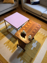 Blog: Binnenkijken in een kleurrrijk Deens interieur vol vintage vondsten!