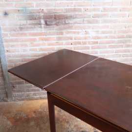 Vintage eettafel uitschuifbaar donker hout jaren 70