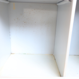 Vintage medicijn kastje metaal