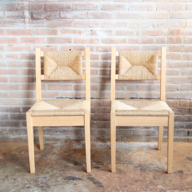 Vintage houten stoel met rieten zitting rug