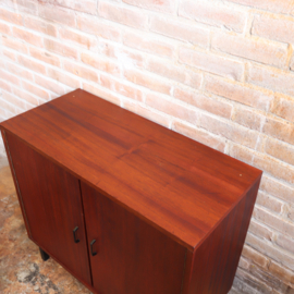 Vintage klein dressoir  jaren 70 platenspeler