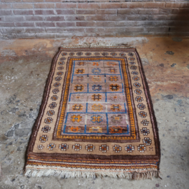 Vintage perzisch tapijt  147 x 85