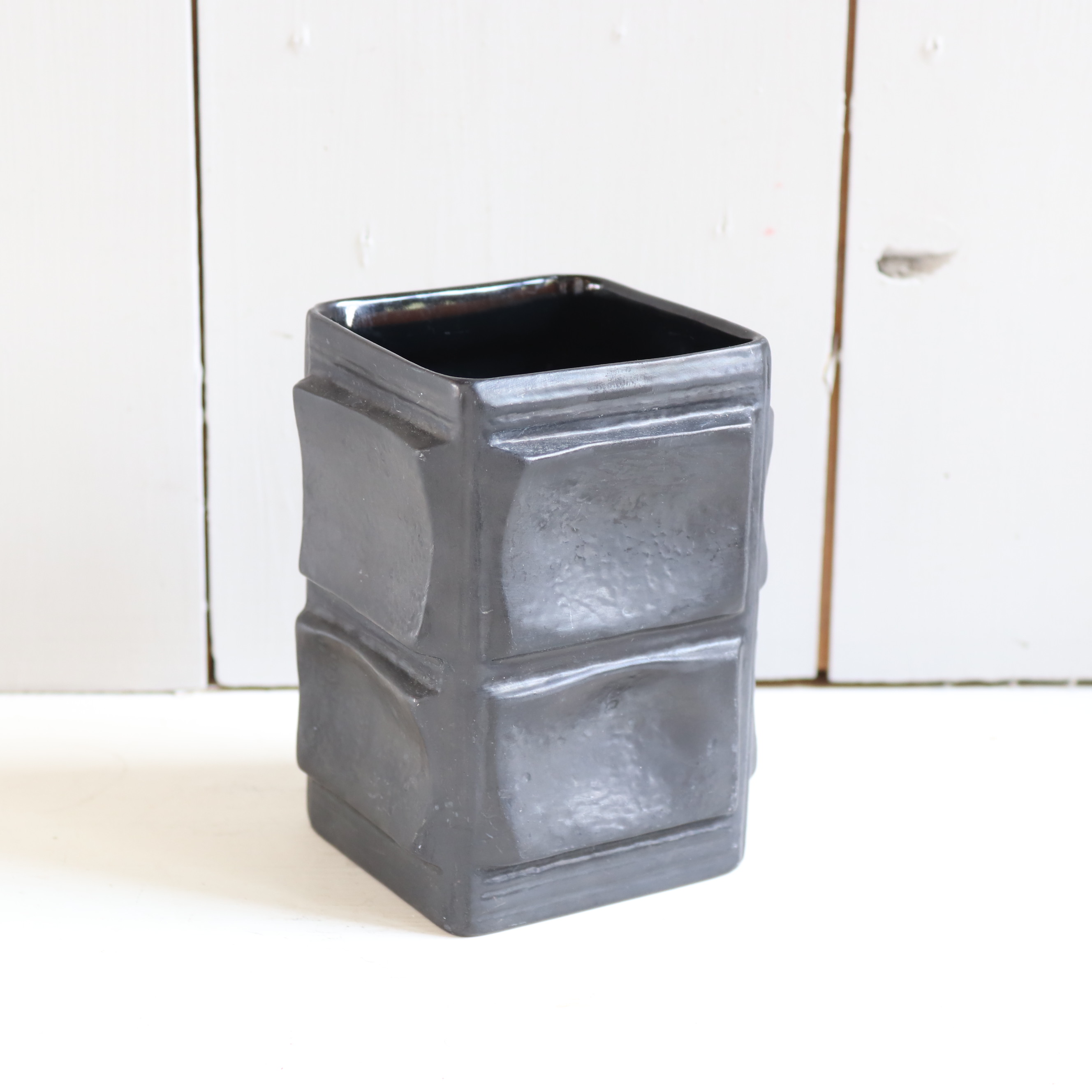 Studio line Rosenthal vaasje zwart vierkant mat