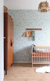 Blog: Binnenkijken in mijn babykamer met vintage meubels.