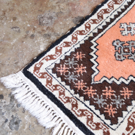 Vintage Perzisch tapijt bruin roze 130x60