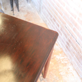 Vintage eettafel uitschuifbaar donker hout jaren 70