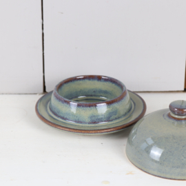 Vintage aardewerk botervloot rond