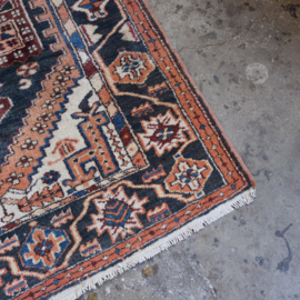 Vintage perzisch tapijt   220 x 137 oranje kleur