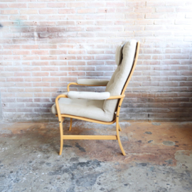 Vintage fauteuil Scandinavisch licht stof wit beige