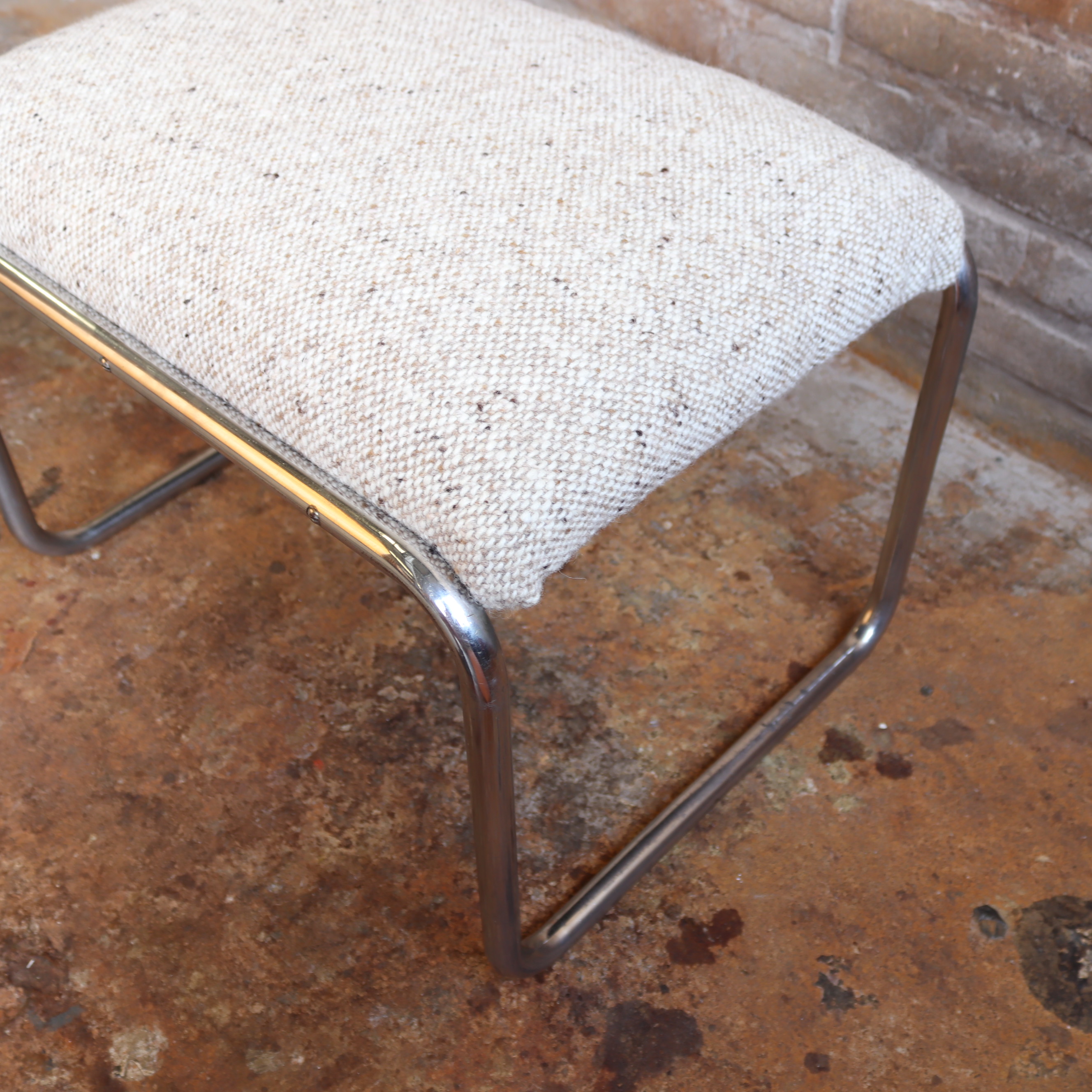 vintage Mid-Century voetenbank chroom stof wit