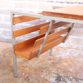 Vintage lectuur tafel metaal hout