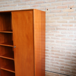 Vintage kledingkast jaren 70 leg planken