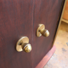 Vintage klein dressoir  jaren 70 platenspeler kast messing