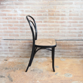 Vintage thonet stoel